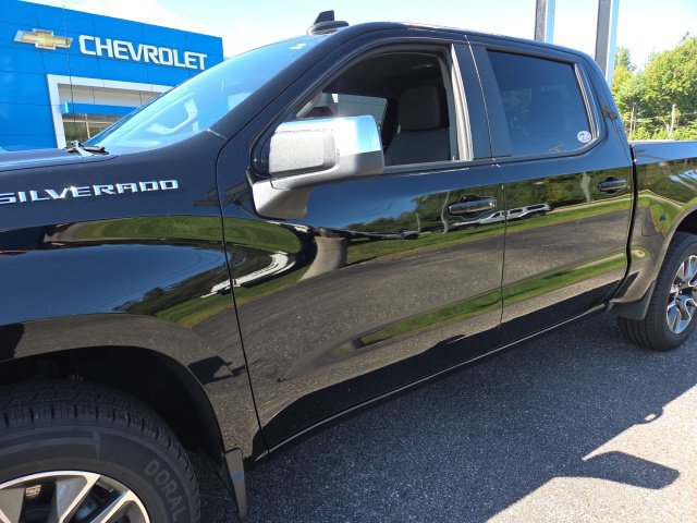 Used 2024 Chevrolet Silverado 1500 LT AWD/4WD image 36