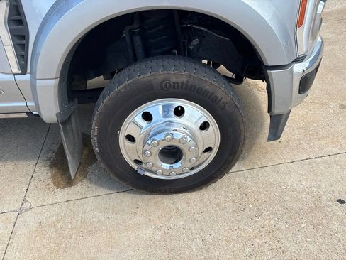 Used 2023 Ford F450 Lariat w/ Lariat Ultimate Package AWD/4WD image 2