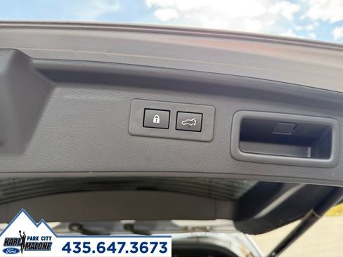 Used 2024 Subaru Forester Wilderness w/ Wilderness Package AWD/4WD image 34