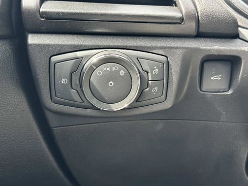 Used 2018 Ford Fusion Titanium FWD image 25