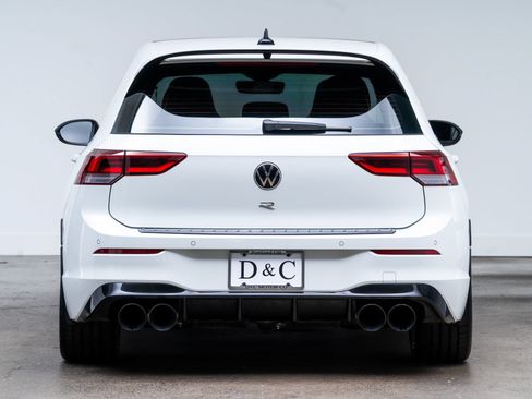 Used 2024 Volkswagen Golf R AWD/4WD image 6