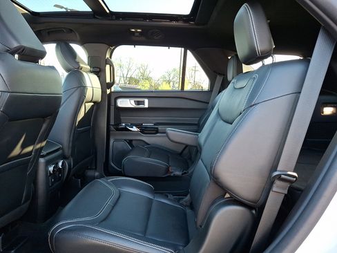 Certified 2023 Ford Explorer ST w/ Equipment Group 401A image 9