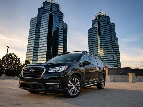 Used 2020 Subaru Ascent Limited w/ Technology Package AWD/4WD image 1
