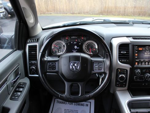 Used 2017 RAM 1500 Big Horn image 19