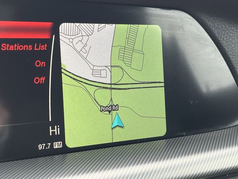 Used 2018 Alfa Romeo Stelvio Ti Sport image 34