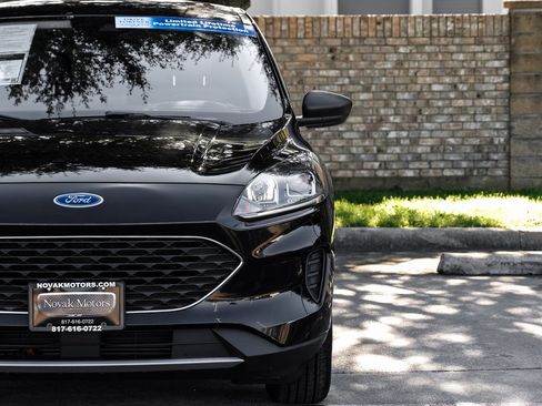 Used 2022 Ford Escape SE w/ Convenience Package image 60