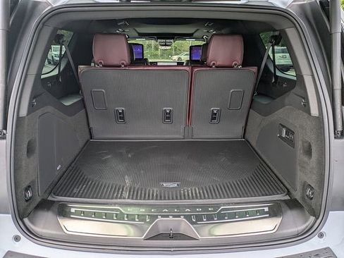New 2026 Cadillac Escalade ESV Sport image 12