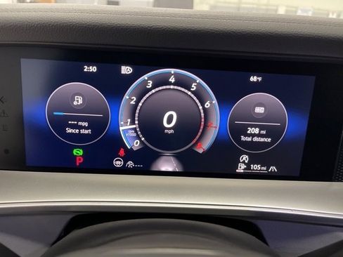 New 2025 Volkswagen Tiguan SE R-Line image 14