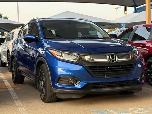 Certified 2022 Honda HR-V EX image 3
