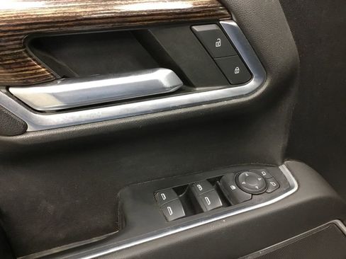 Used 2022 GMC Sierra 1500 Elevation image 10