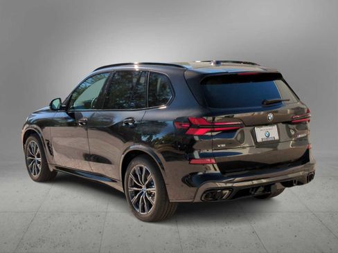Used 2026 BMW X5 M60i image 6