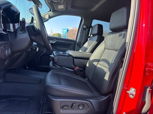 Used 2025 Chevrolet Silverado 1500 LT w/ Texas Edition Plus AWD/4WD image 16