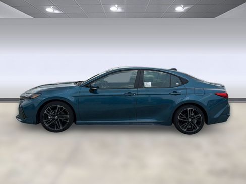 Used 2026 Toyota Camry XSE FWD image 2