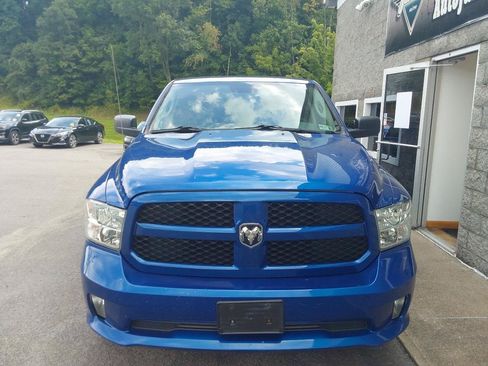 Used 2018 RAM 1500 Express AWD/4WD image 10