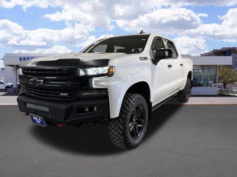 Used 2020 Chevrolet Silverado 1500 LT Trail Boss AWD/4WD image 7