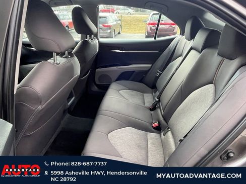 Used 2020 Toyota Camry LE w/ Convenience Package image 27