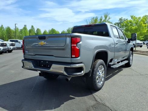 New 2026 Chevrolet Silverado 2500 LTZ w/ LTZ Premium Package AWD/4WD image 30