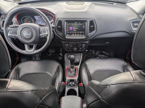 Used 2018 Jeep Compass Trailhawk w/ Navigation Group image 18
