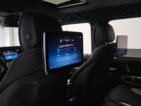 Certified 2025 Mercedes-Benz G 63 AMG 4MATIC image 15