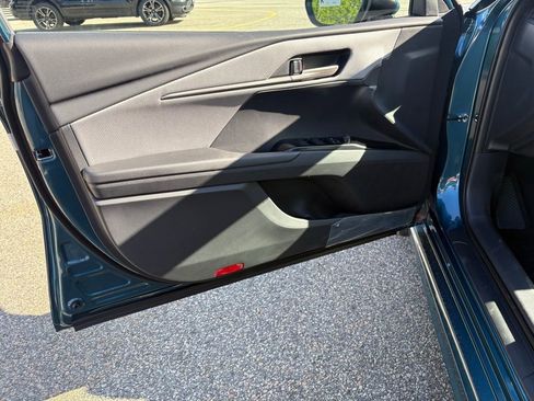 New 2026 Toyota Camry SE FWD image 38