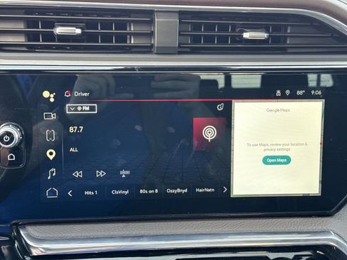 Used 2025 GMC Sierra 1500 Denali w/ Denali Reserve Package AWD/4WD image 13