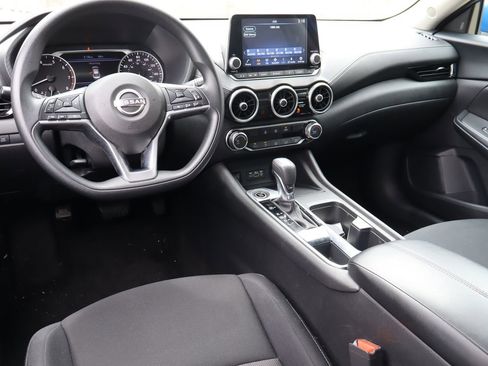 Used 2024 Nissan Sentra SV FWD image 4