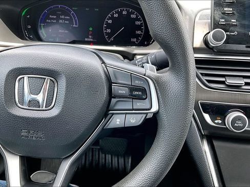 Used 2020 Honda Accord Hybrid image 11