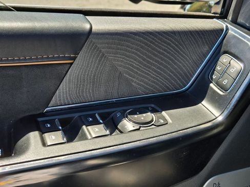 Used 2022 Ford F150 Platinum w/ Tow Technology Package image 10