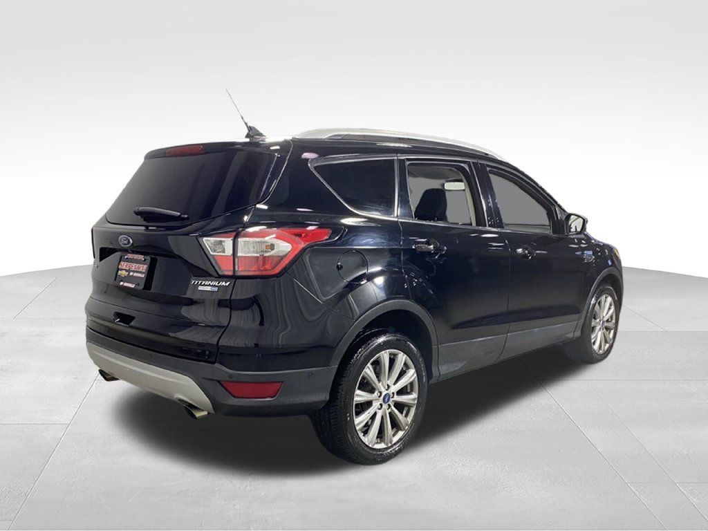 Used 2018 Ford Escape Titanium w/ Ford Safe & Smart Package AWD/4WD image 9