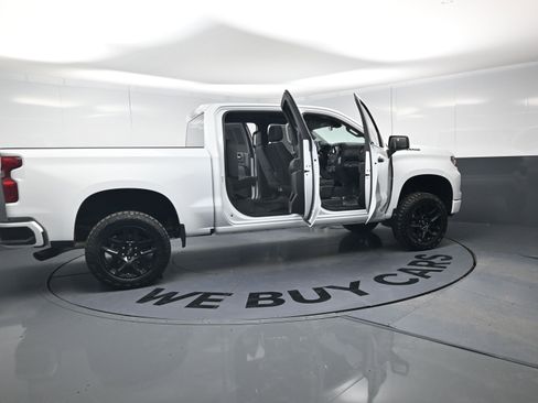Used 2025 Chevrolet Silverado 1500 Custom w/ Turbomax Blackout Package AWD/4WD image 26