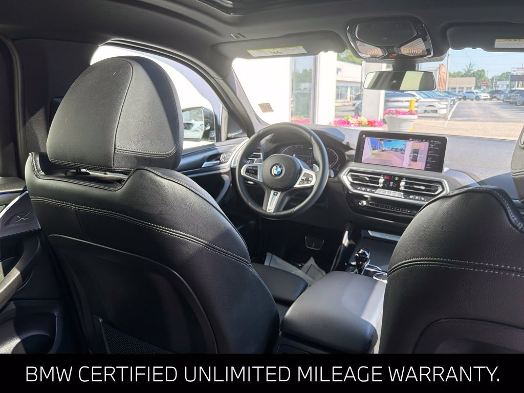Certified 2025 BMW X4 xDrive30i w/ M Sport Package AWD/4WD image 14
