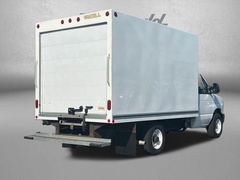 Used 2024 Ford E-350 and Econoline 350 Super Duty w/ Power Windows & Locks Group RWD image 8