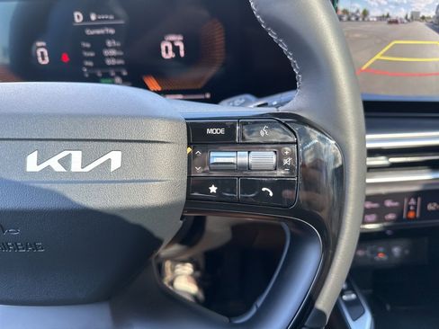 New 2026 Kia Sorento S w/ S Panoramic Sunroof Package image 38