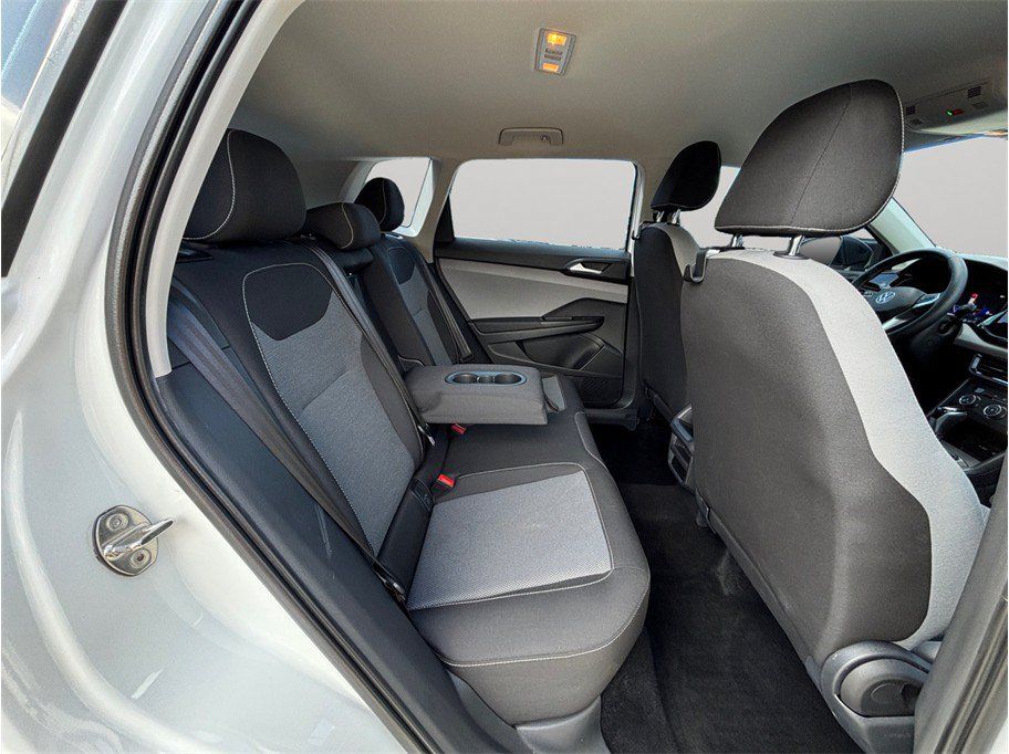 Used 2022 Volkswagen Taos S w/ IQ Drive S Package FWD image 32