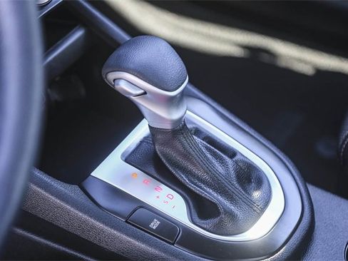 Used 2024 Kia Forte LXS image 21