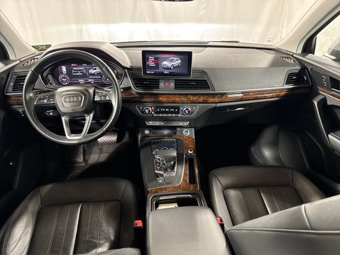 Used 2018 Audi Q5 2.0T Premium AWD/4WD image 4