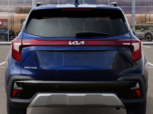 New 2026 Kia Seltos EX FWD image 13