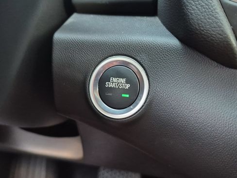 Certified 2023 GMC Terrain SLT FWD image 15