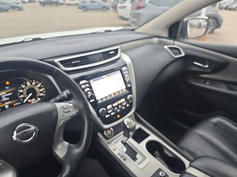 Used 2018 Nissan Murano Platinum image 15