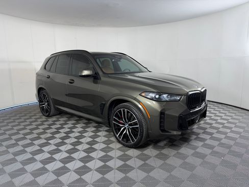 Used 2026 BMW X5 sDrive40i w/ M Sport Package RWD image 7