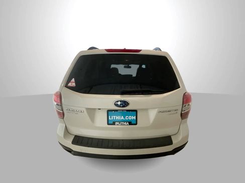 Used 2015 Subaru Forester 2.5i Premium w/ All-Weather Package image 7