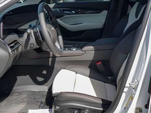New 2026 Cadillac CT5 V image 10