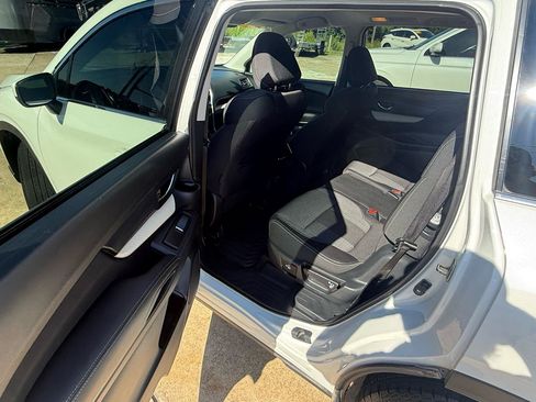 Used 2020 Subaru Ascent Premium w/ Convenience Package AWD/4WD image 23