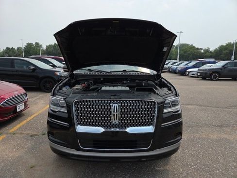 Used 2022 Lincoln Navigator L Reserve image 14