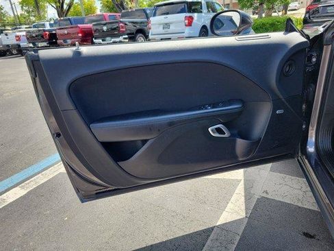 Used 2023 Dodge Challenger SXT RWD image 12