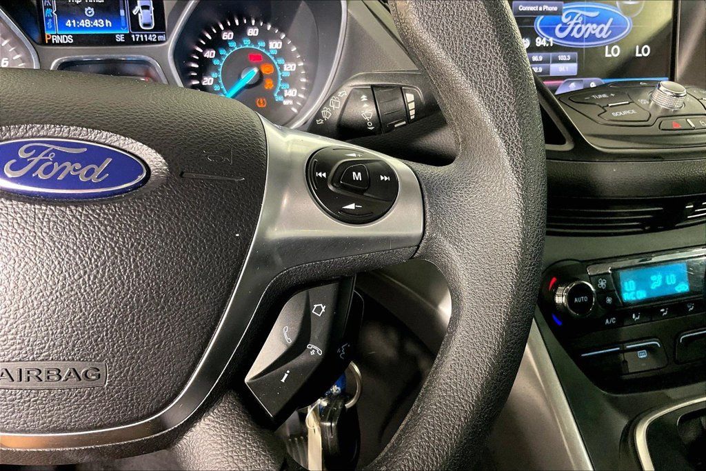 Used 2013 Ford Escape SE FWD image 23