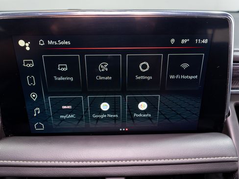 Used 2022 GMC Yukon SLT w/ Max Trailering Package AWD/4WD image 18