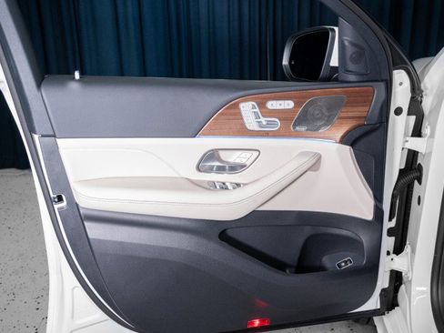 New 2026 Mercedes-Benz GLE 450 4MATIC Coupe image 12