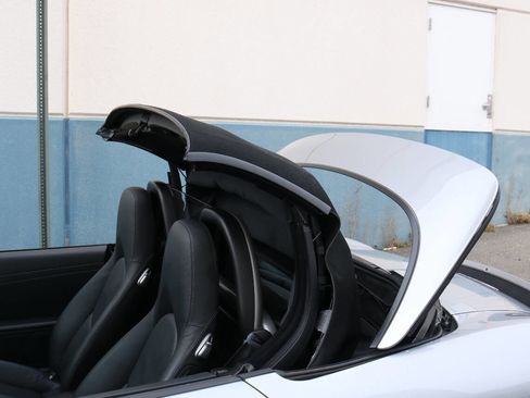 Used 2007 Porsche Boxster S image 19