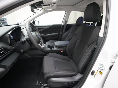 Certified 2025 Subaru Outback Premium image 6